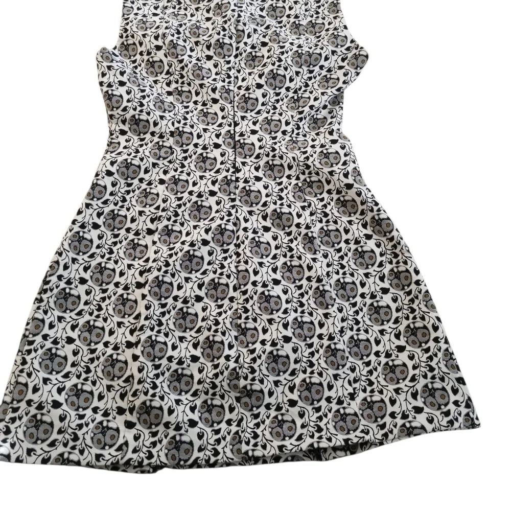 Zara Black and White Floral Dress - Picture 2 of 7